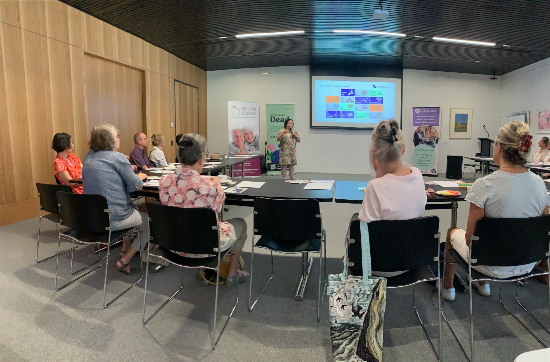Catherine Ashton presenting Critical Info to a group of community participants and aged care staff.